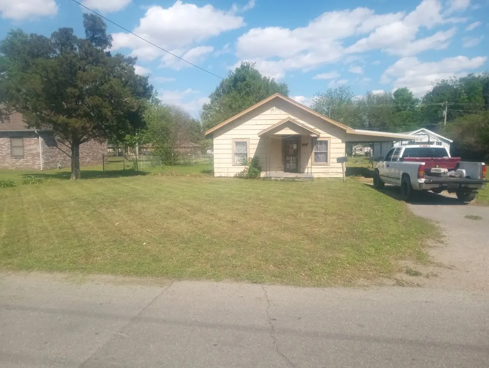 Custom residential landscaping in Malden, MO by B&B Lawn Care