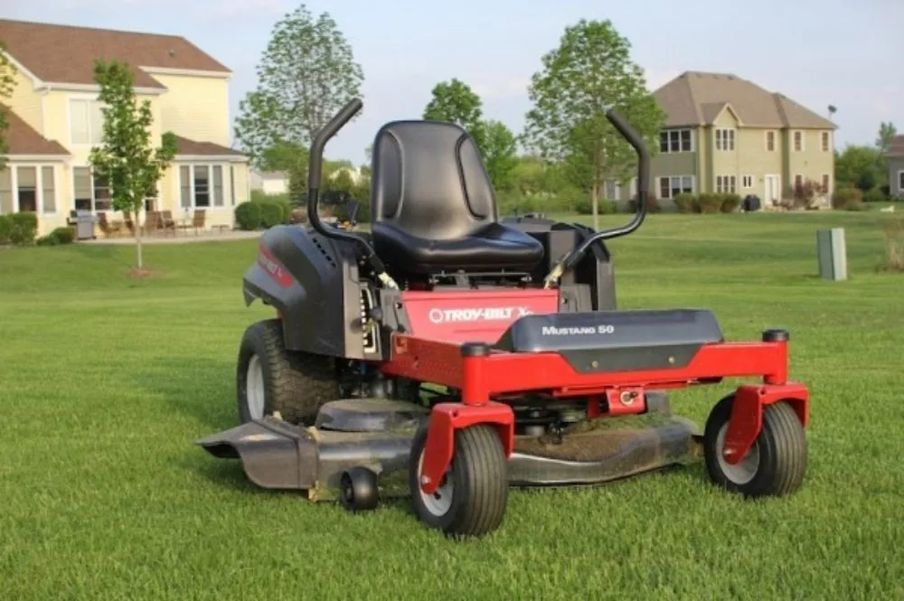 Local lawn care service in Paragould, AR - B&B Lawn Care
