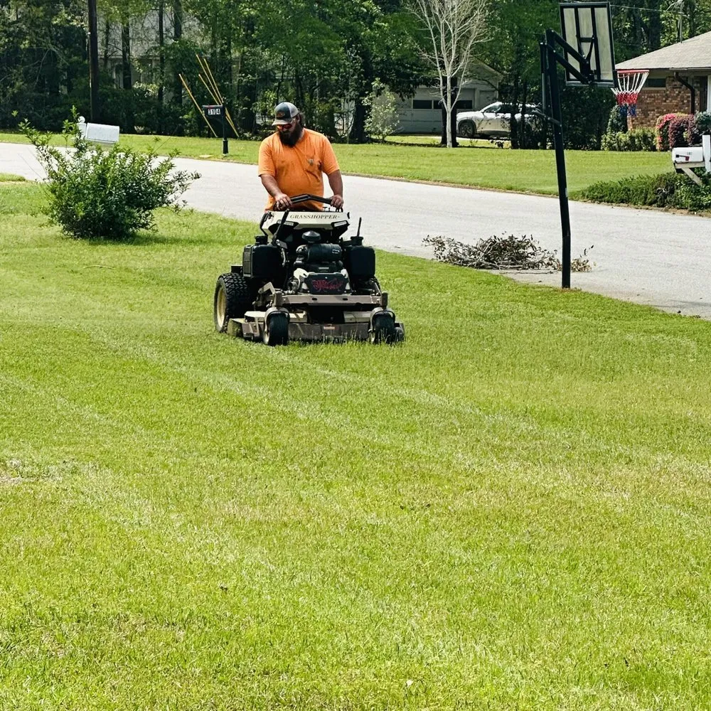 Expert garden landscaping in La Fayette, AL by B&B Lawn Services