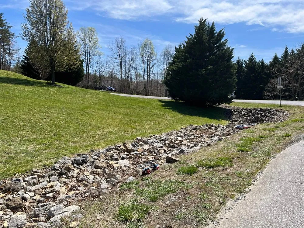 Local landscaping services experts serving Rocky Mount, VA - B&B Lawn Services