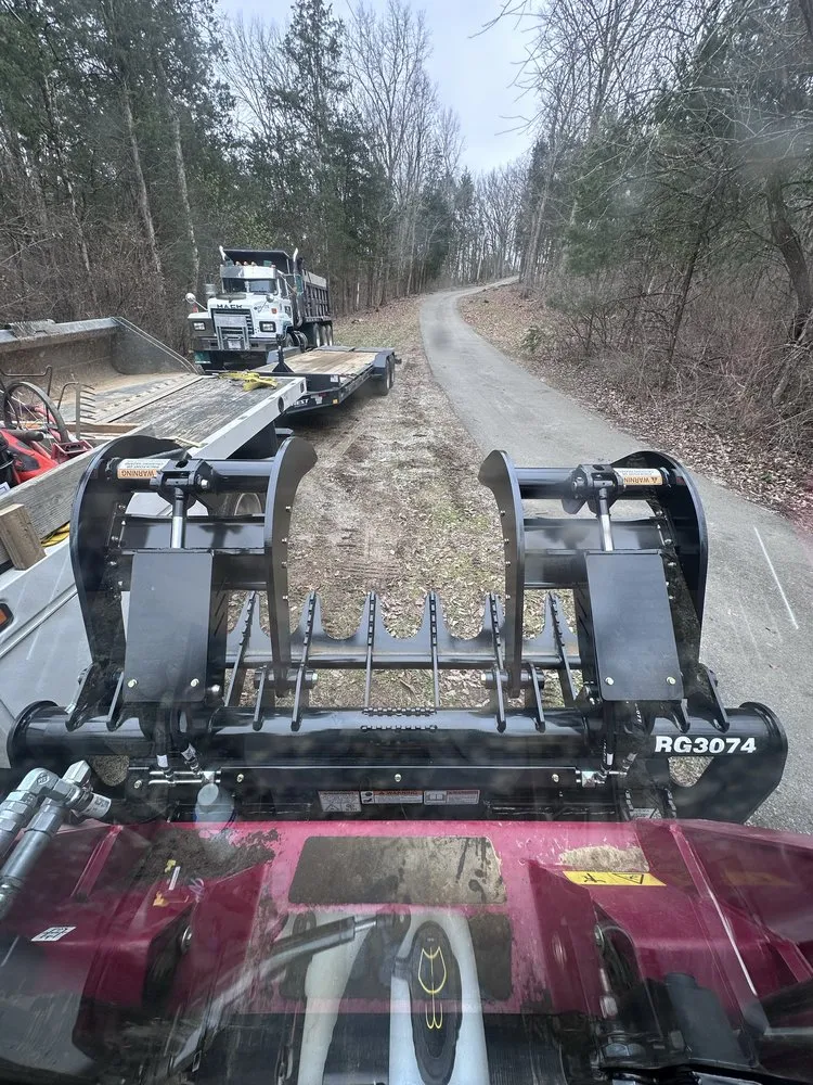 Professional outdoor landscaping experts serving Eagleville, TN - BB Lewis