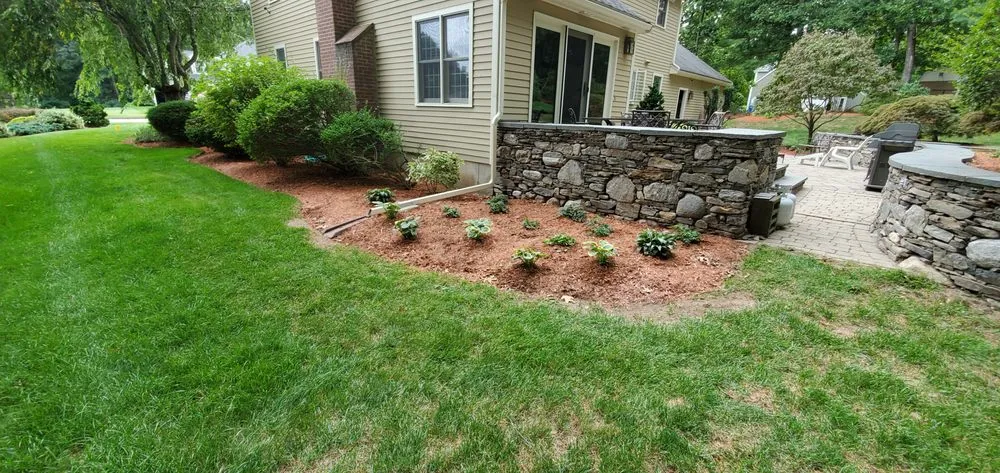 Professional yard maintenance in Draper, UT - B&B Outdoor Solutions