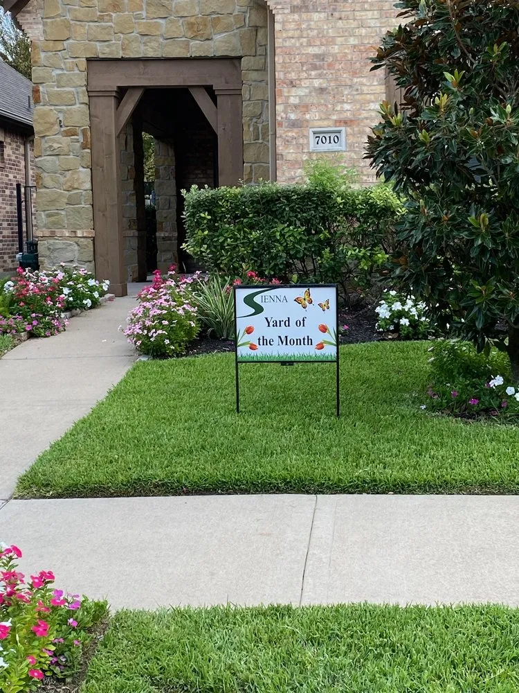 Local lawn care service for residential properties in Houston, TX by B&B Turf Pros