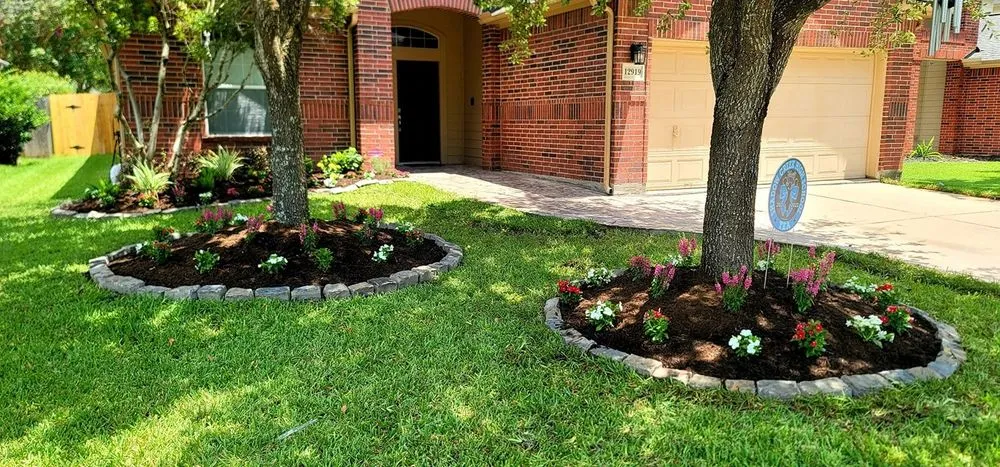 Local outdoor landscaping in Houston, TX by B&B Turf Pros