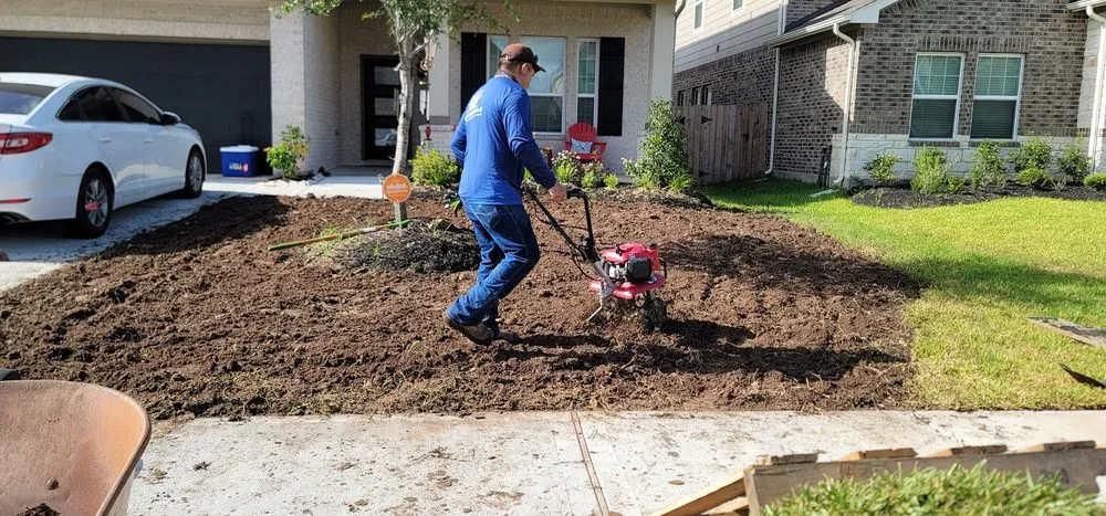 Expert landscape design for beautiful yards in Houston, TX by B&B Turf Pros