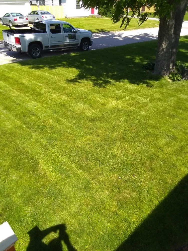 Custom landscape design experts serving Rock Island, IL - BBN Lawn Service