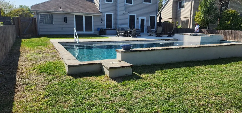 Expert lawn mowing service in Round Rock, TX by BBS Landscaping