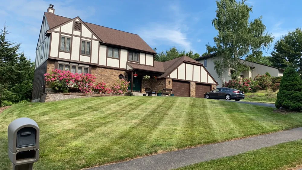 Local landscaping services experts serving Vernon, CT - BB’s Landscaping