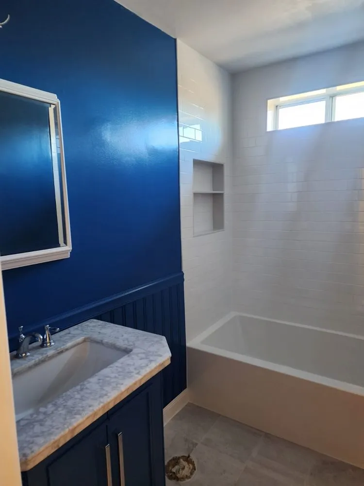 Top-rated lawn mowing service for homes across East Hampton, NY - B&C Carpentry & Landscaping