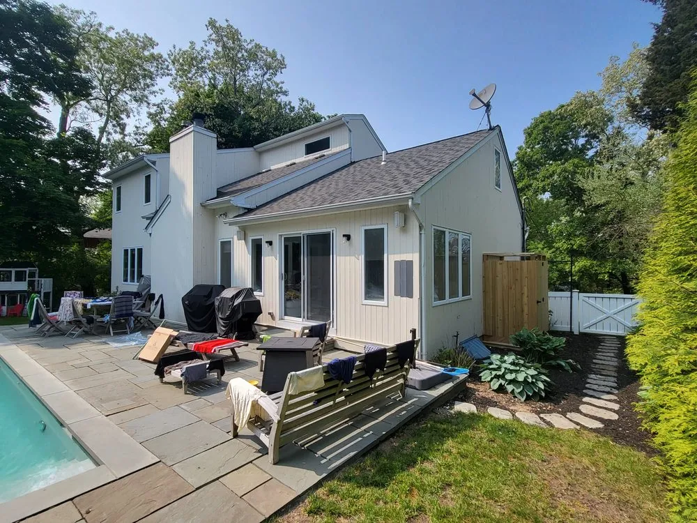 Affordable lawn mowing service experts serving East Hampton, NY - B&C Carpentry & Landscaping