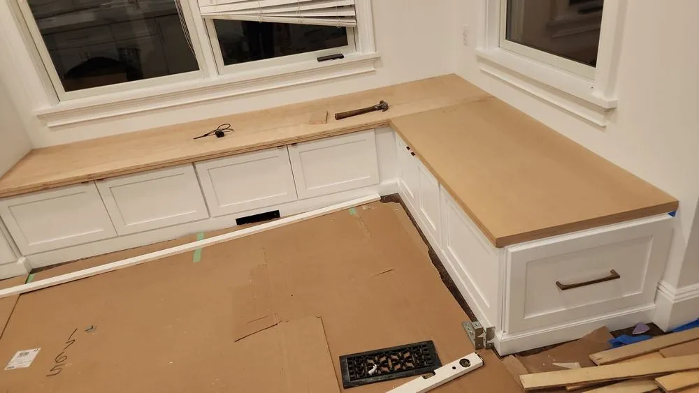 Affordable yard maintenance for beautiful yards across East Hampton, NY - B&C Carpentry & Landscaping