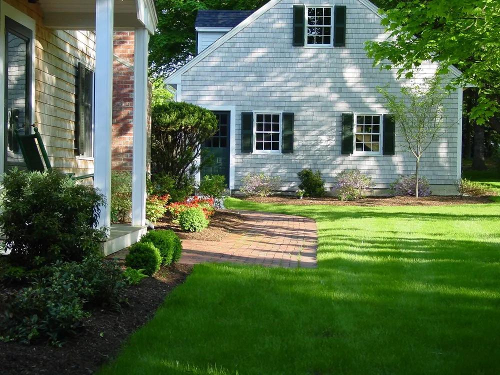 Professional garden landscaping in Newbury, MA - BC Landscaping