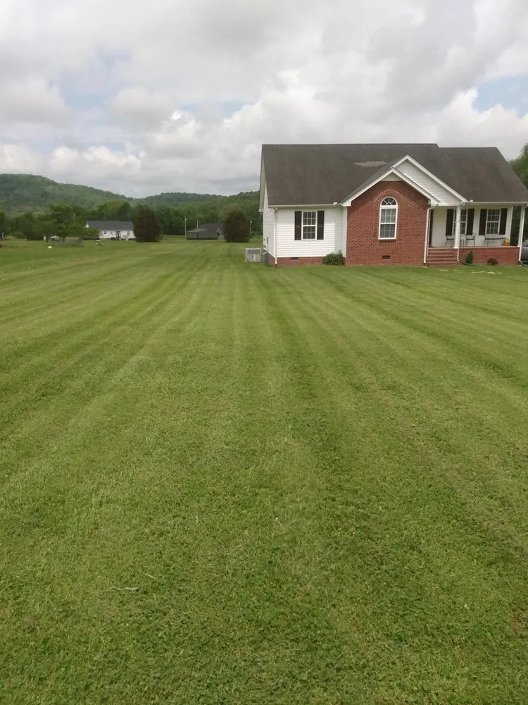 Professional yard maintenance experts serving Westmoreland, TN - BC Lawn Care Services