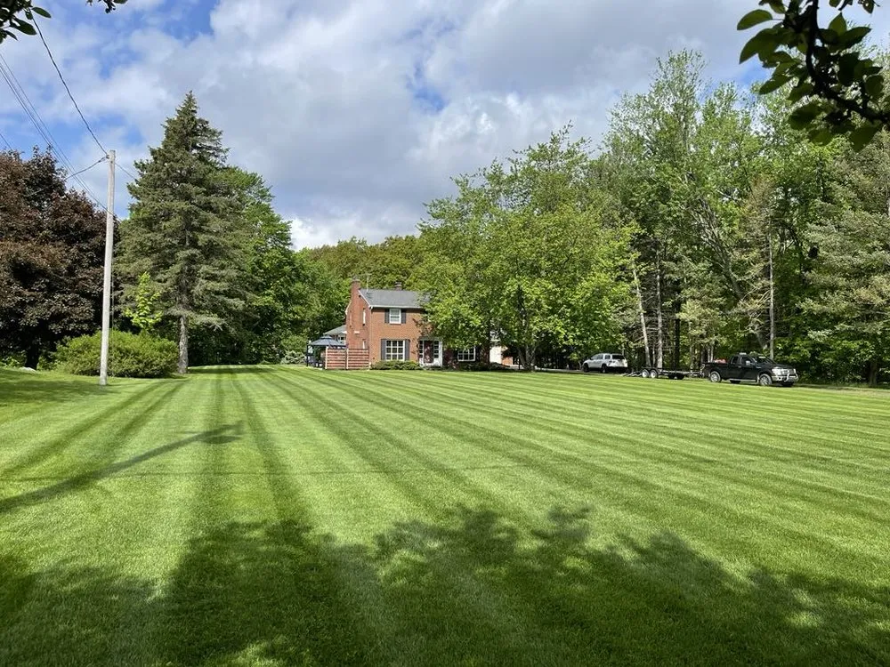 Top-rated lawn mowing service in Conklin, MI - BC Lawncare & Landscape