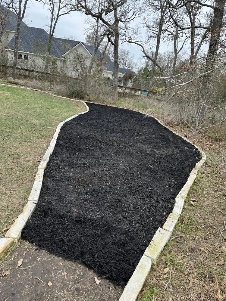 Custom yard maintenance near you in Bryan, TX by BC’s Lawn Care Services