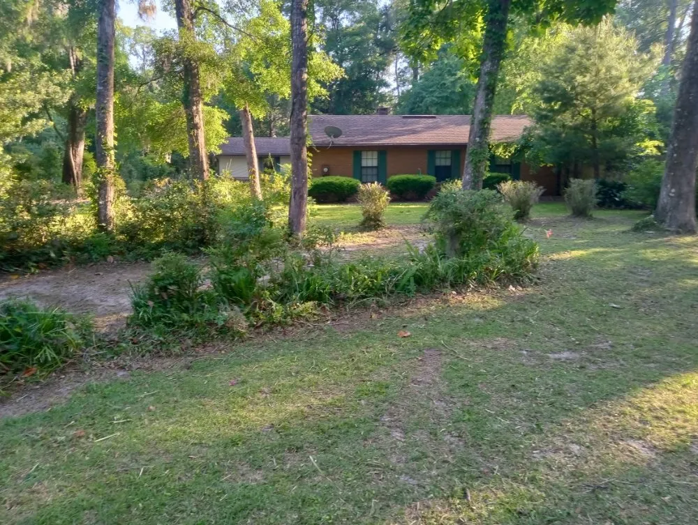 Expert garden landscaping with custom design across Lake City, FL - B&D Cleanout Solutions