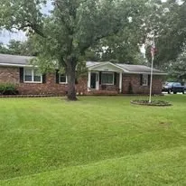 Local lawn care service in Warner Robins, GA - BD Lawn Service