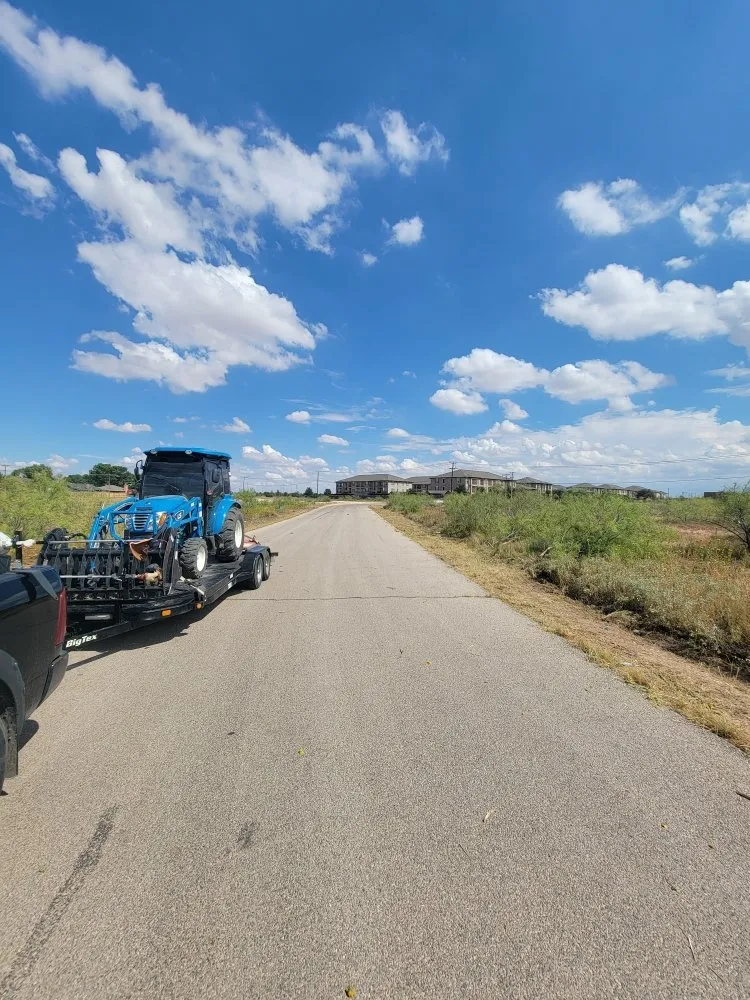 Top-rated yard cleanup service with custom design in Odessa, TX by B&D Property Management