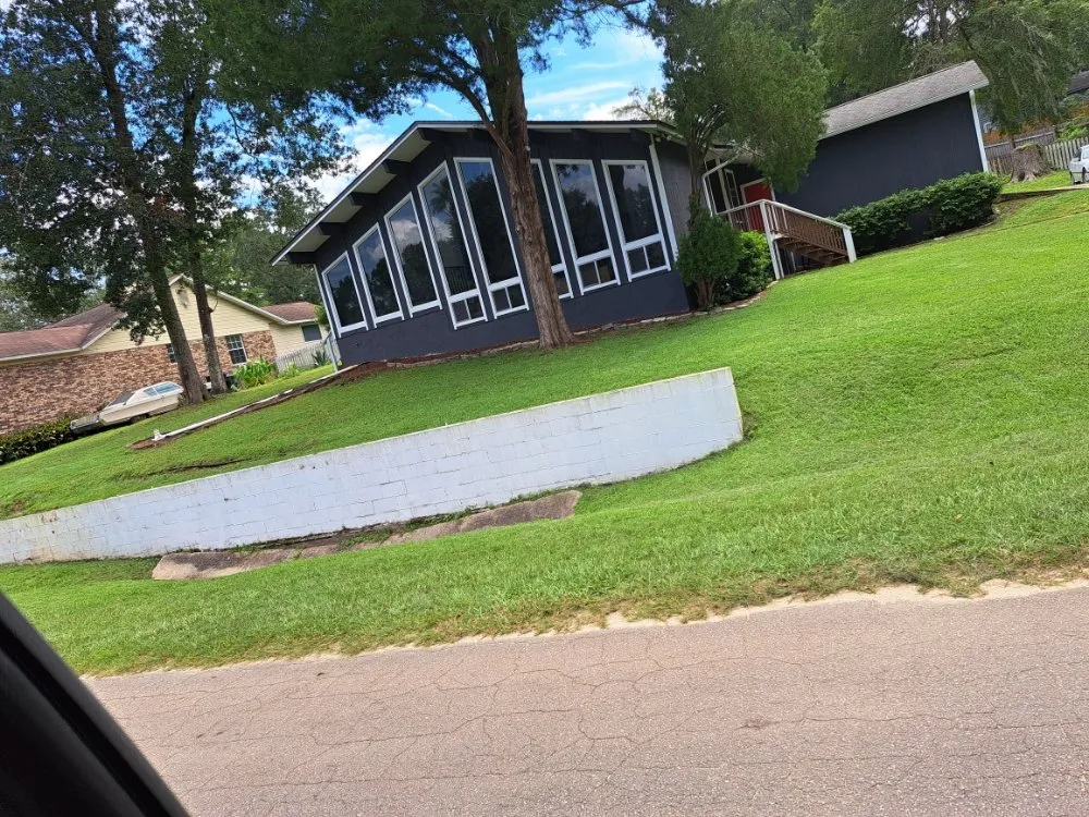 Local garden landscaping experts serving Quincy, FL - BdL Lawn Services