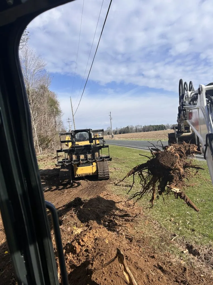 Trusted yard maintenance for year-round maintenance in Lawton, MI by B&E Excavating