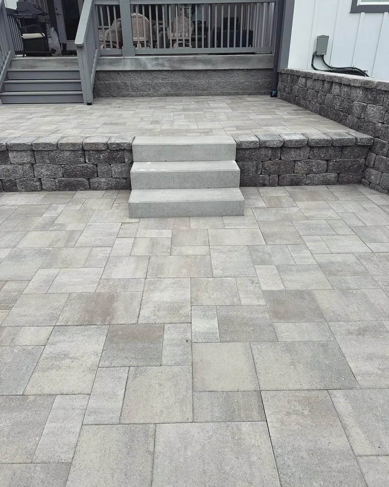 Custom yard maintenance in Kingston Springs, TN by B&E Landscape Solutions