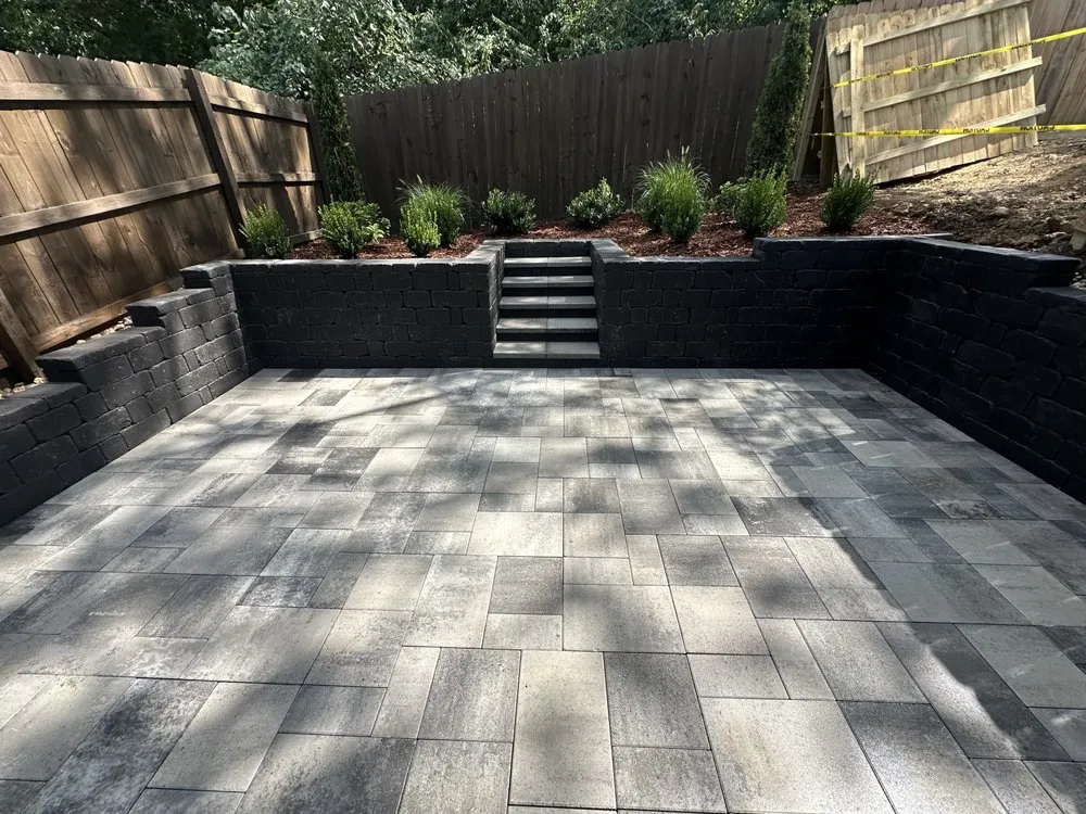 Custom yard cleanup service for homes across Kingston Springs, TN - B&E Landscape Solutions