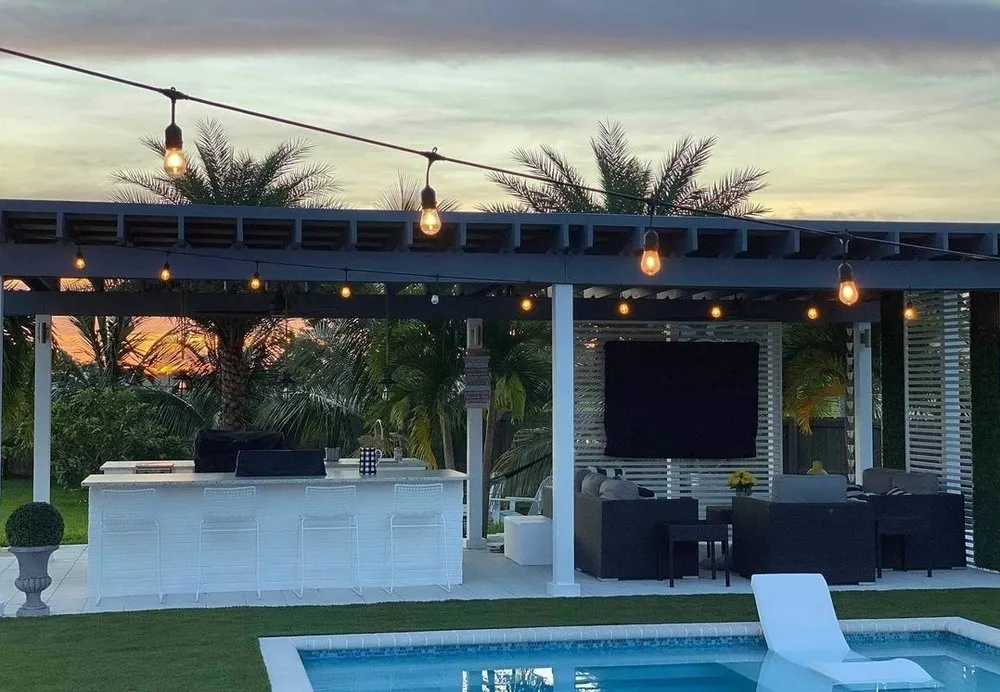 Top-rated yard cleanup service experts serving Delray Beach, FL - BE Limitless Contractors