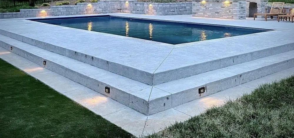 Affordable lawn care service for beautiful yards across Delray Beach, FL - BE Limitless Contractors