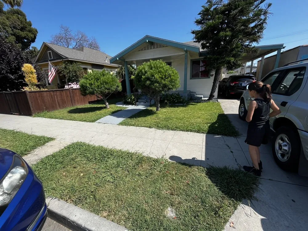 Affordable lawn mowing service for residential properties across Long Beach, CA - Beach City Mowers