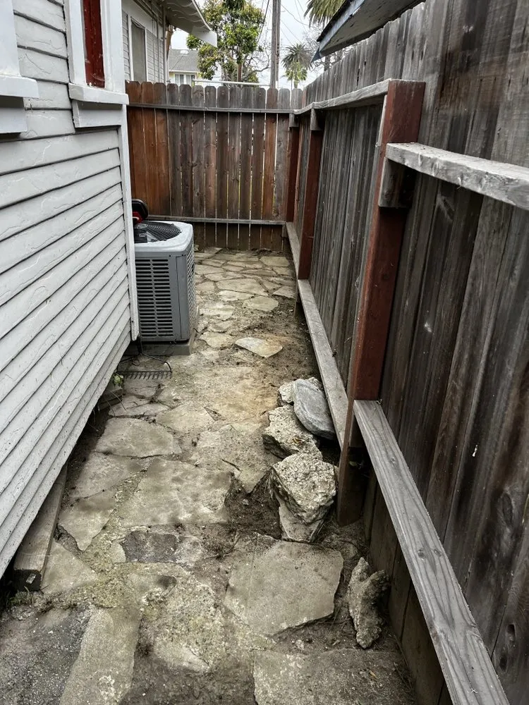 Top-rated landscaping services in Long Beach, CA - Beach City Mowers