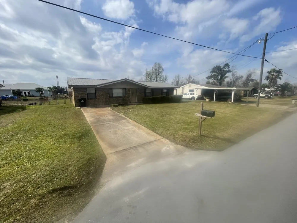 Trusted lawn care service with custom design across Panama City, FL - Beach Complete