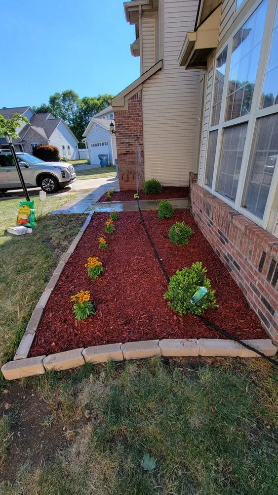 Custom landscaping services experts serving Shelbyville, KY - Beach Landscaping & More