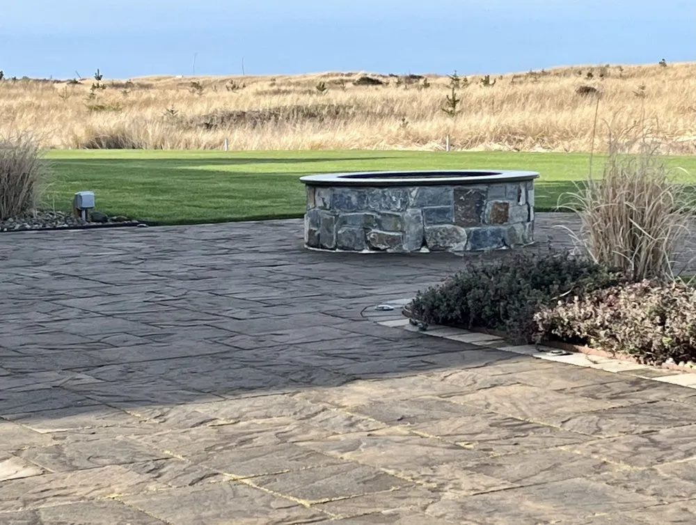 Local yard maintenance in Long Beach, WA - Beach Time Landscaping