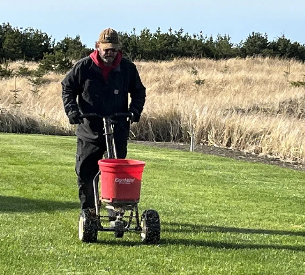 Affordable yard maintenance experts serving Long Beach, WA - Beach Time Landscaping