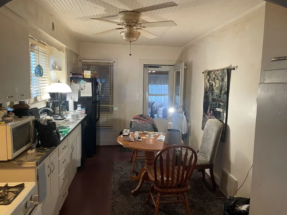 Affordable yard maintenance experts serving Michigan City, IN - Beachside Cleaners