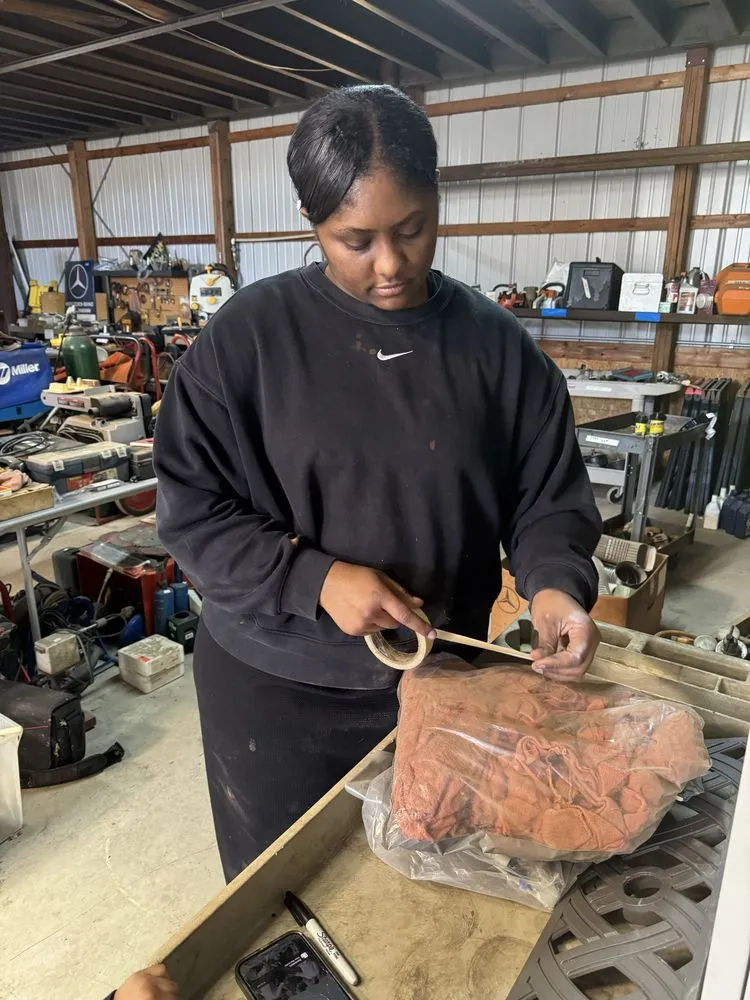 Affordable yard maintenance for beautiful yards across Dallas, TX - Beacon Estate Solutions