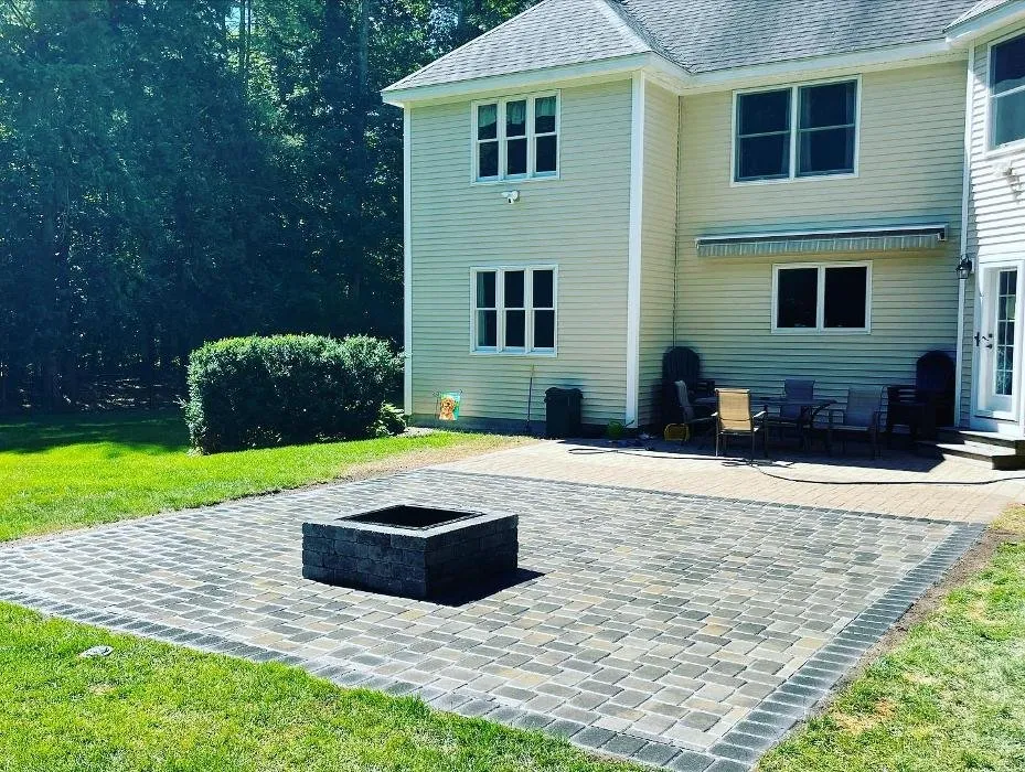 Custom yard maintenance experts serving Salem, NH - Beacon Property Services