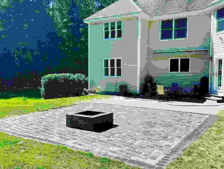 Expert landscape installation in Salem, NH - Beacon Property Services