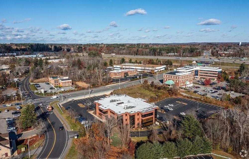 Top-rated landscape installation for beautiful yards in Salem, NH by Beacon Property Services