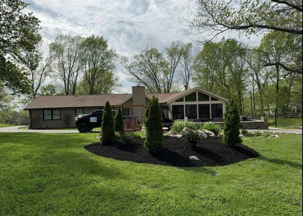 Custom garden landscaping experts serving Lebanon, TN - Beal Lawn Care