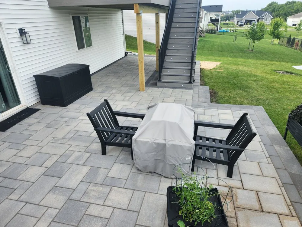 Top-rated lawn care service experts serving Granger, IA - Beamer Landscaping