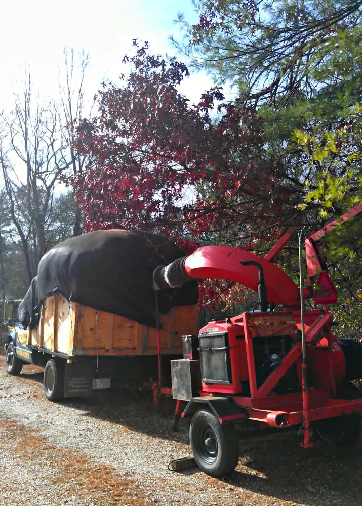 Reliable lawn care service for residential properties across Fairview, NC - Beam's lawn & Landscape