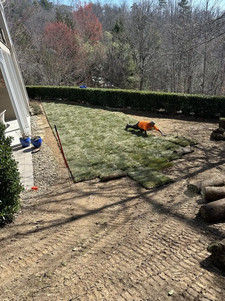 Custom yard maintenance experts serving Fairview, NC - Beam's lawn & Landscape