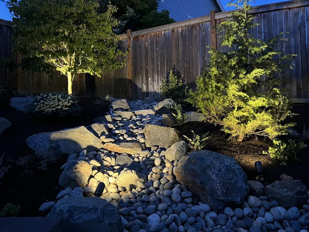 Top-rated yard maintenance for homes in Redmond, WA by Bear Creek Landscaping & Construction