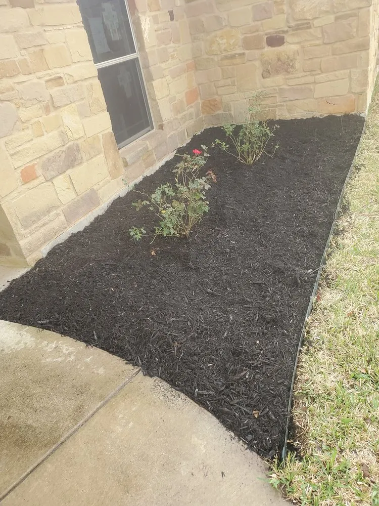 Local garden landscaping in Stockdale, TX - Bear Landscaping