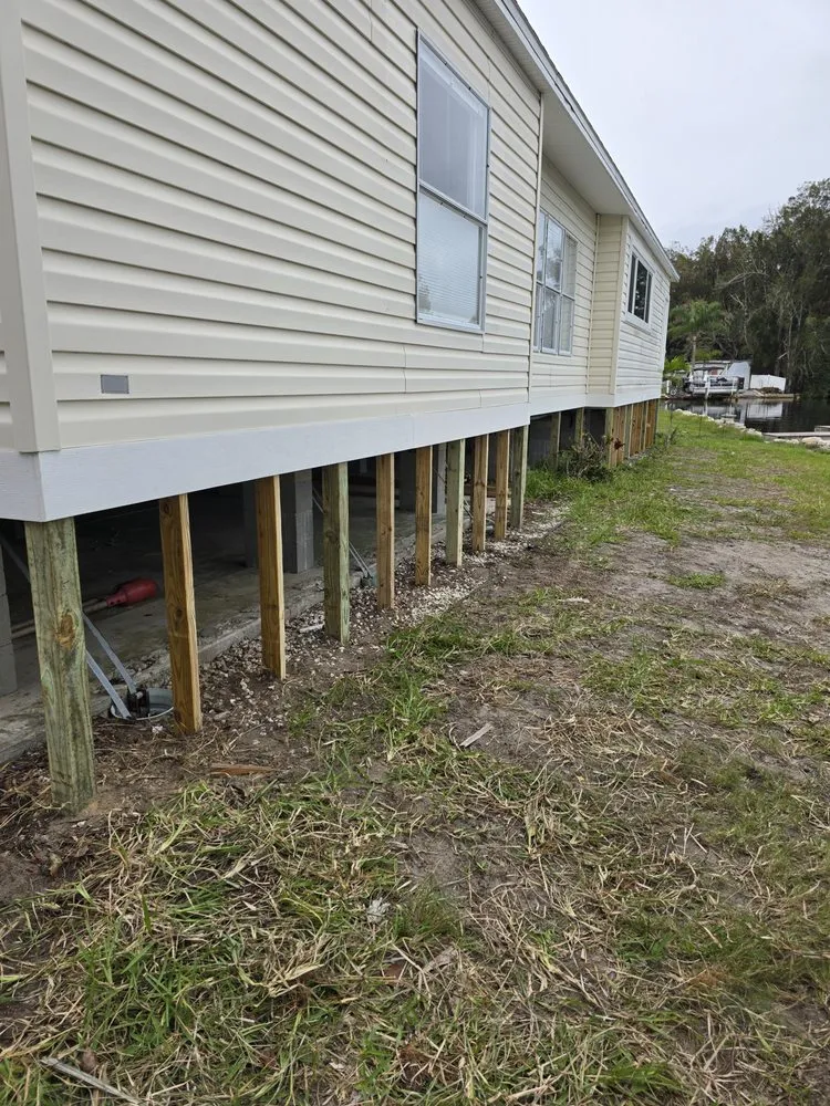 Top-rated lawn care service near you in Cocoa, FL by Bearded Bandito’s All Exterior Services