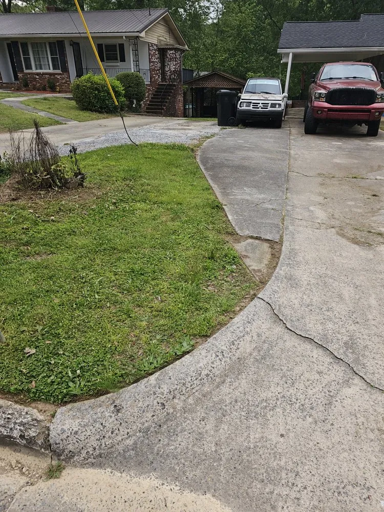 Reliable lawn mowing service experts serving Rome, GA - Beards Lawncare