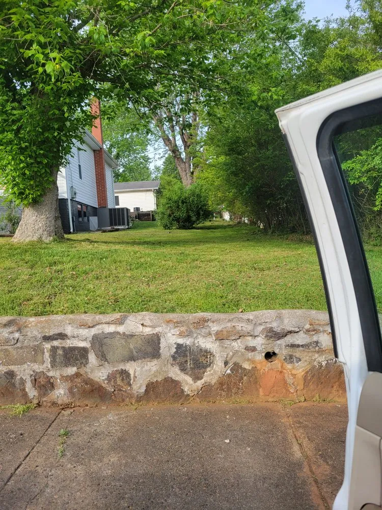 Local landscape installation experts serving Morganton, NC - Beardscapes