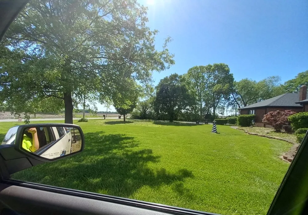 Reliable residential landscaping in Greenfield, IN by Bearforce Lawn Care