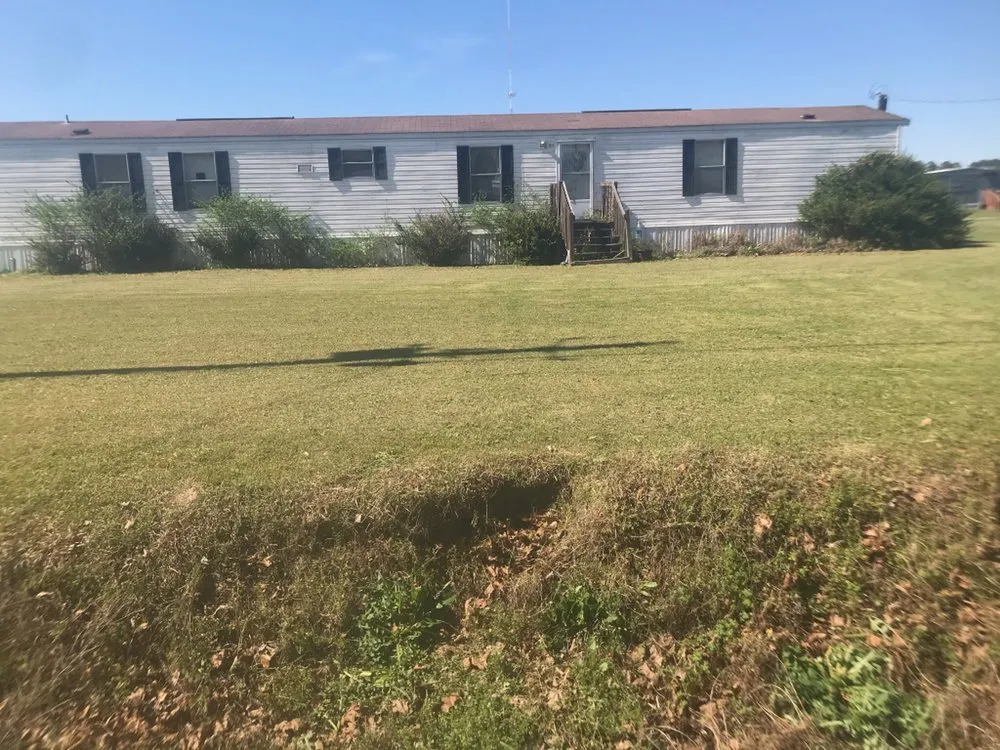 Local residential landscaping experts serving Darlington, SC - Bear's Landscaping